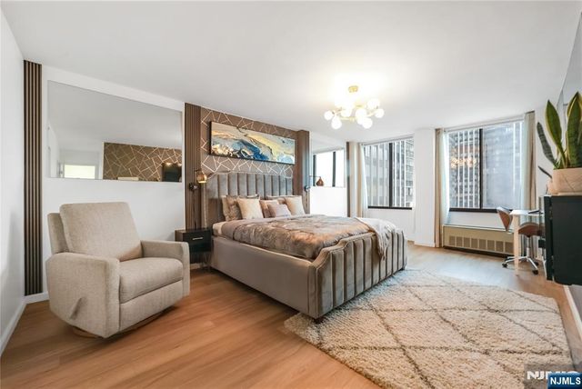 200 Winston 1008, Cliffside Park, NJ 07010