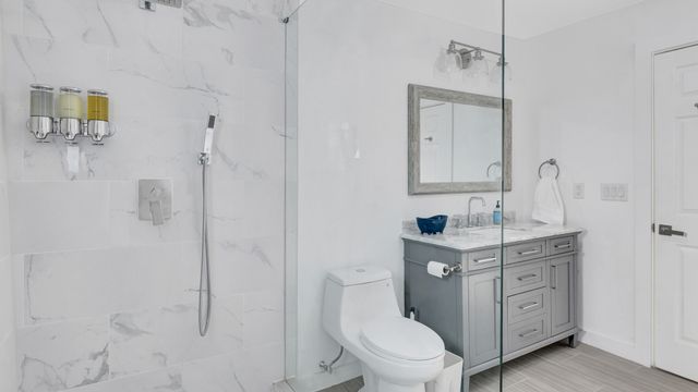 204 Kenny Drive, West Tawakoni, TX 75474