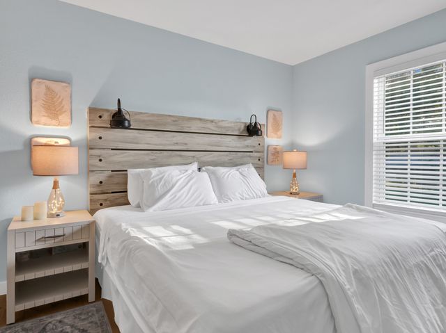 204 Kenny Drive, West Tawakoni, TX 75474