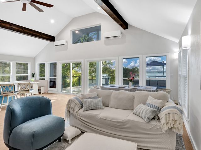 204 Kenny Drive, West Tawakoni, TX 75474