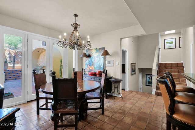 8129 N 54TH Street N, Paradise Valley, AZ 85253