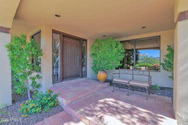 8129 N 54TH Street N, Paradise Valley, AZ 85253