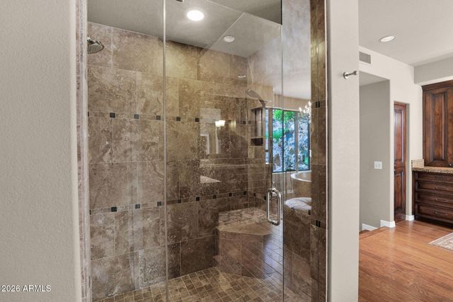 8129 N 54TH Street N, Paradise Valley, AZ 85253