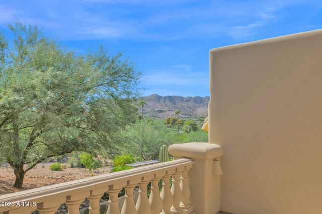 8129 N 54TH Street N, Paradise Valley, AZ 85253