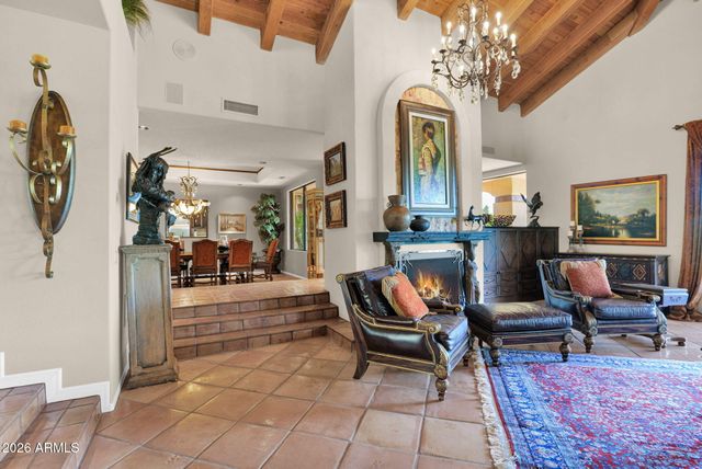 8129 N 54TH Street N, Paradise Valley, AZ 85253
