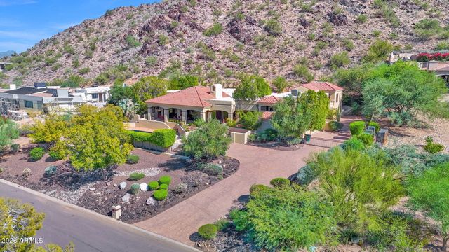 8129 N 54TH Street N, Paradise Valley, AZ 85253