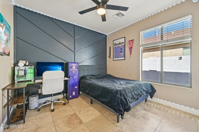 41264 N VINE Avenue, San Tan Valley, AZ 85140