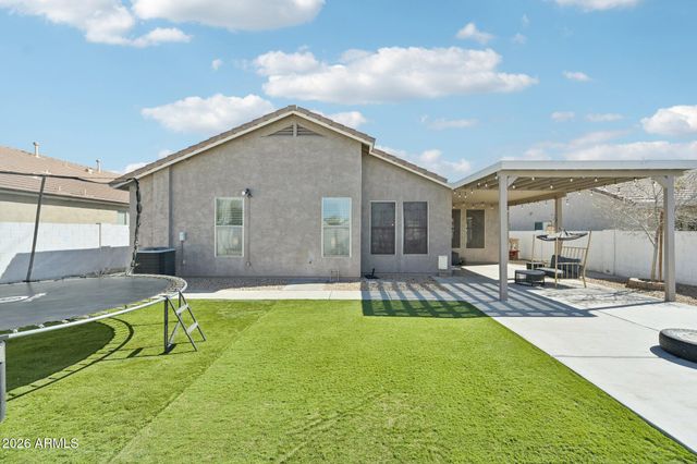 41264 N VINE Avenue, San Tan Valley, AZ 85140