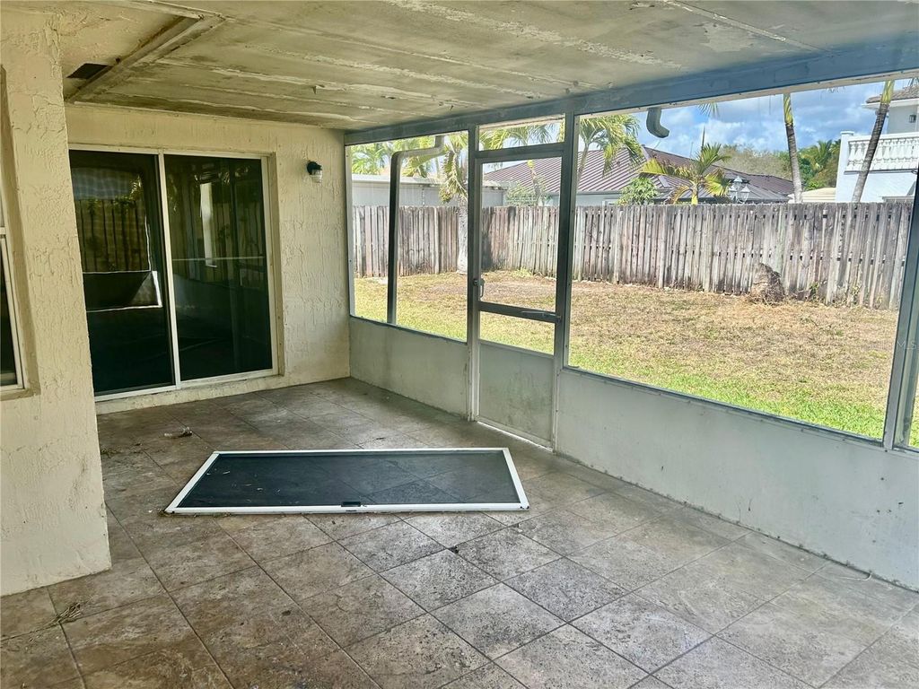 Image 15 of property listing at 14981 SW 180TH, Miami, FL 33187