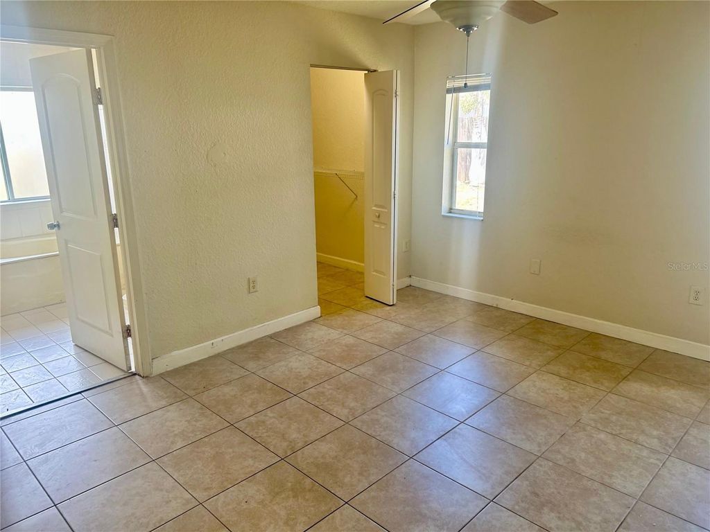 Image 30 of property listing at 14981 SW 180TH, Miami, FL 33187