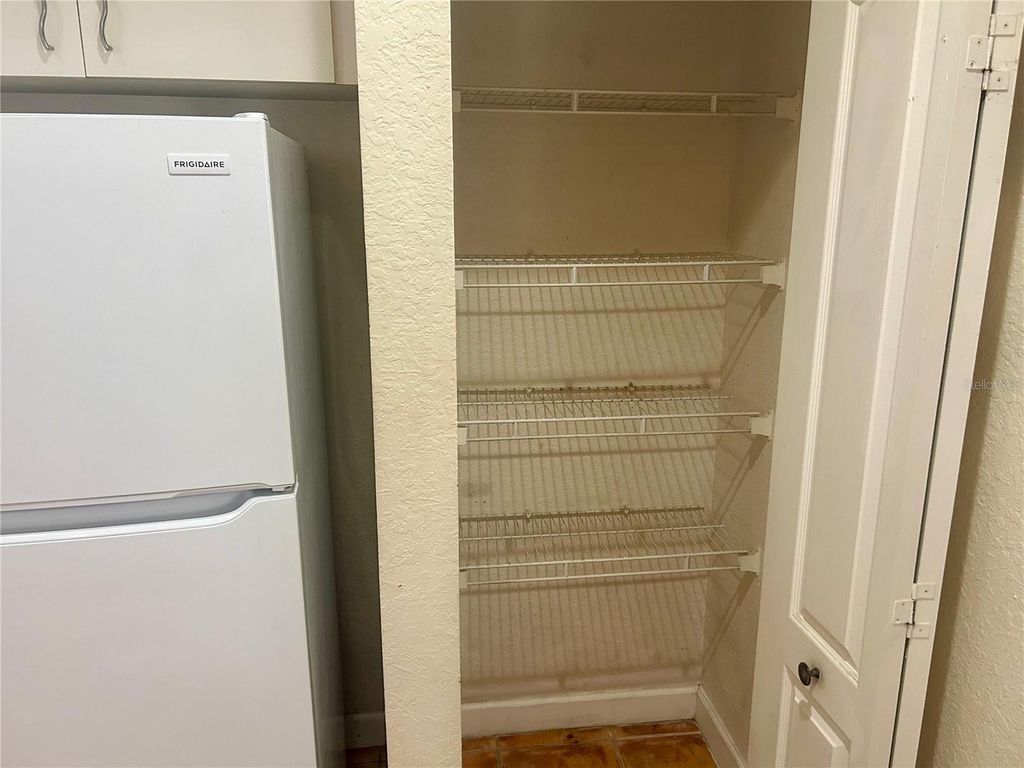 Image 10 of property listing at 14981 SW 180TH, Miami, FL 33187