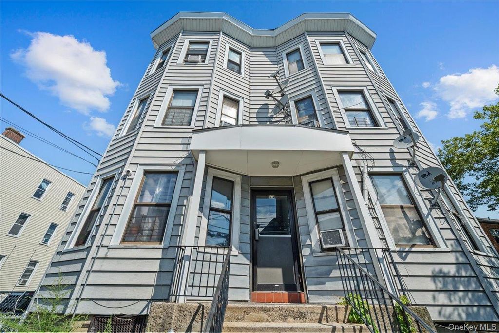 33 Radford Street, Yonkers, NY 10705 — photo 2