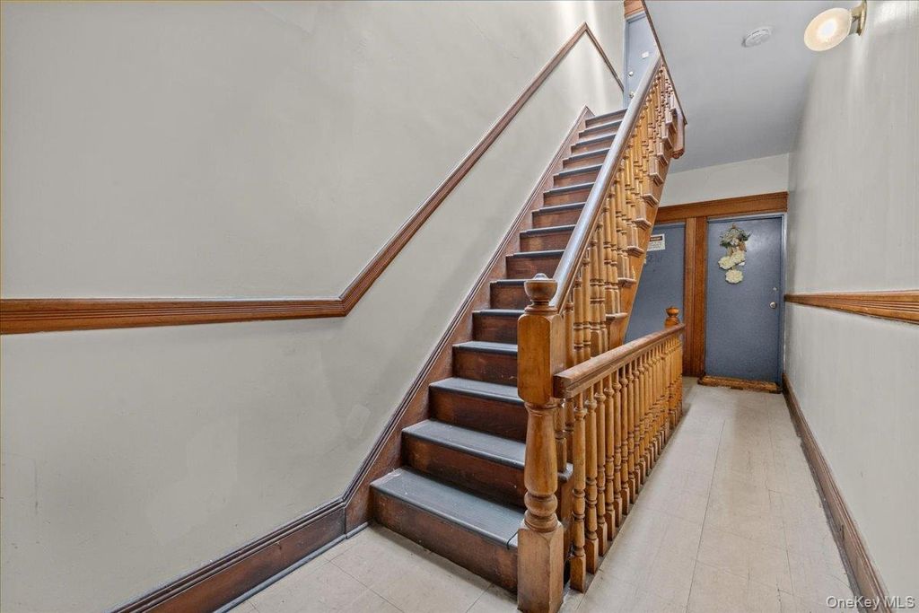 33 Radford Street, Yonkers, NY 10705 — photo 4