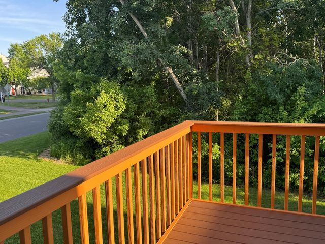 474 Bluebird Lane, Woodbury, MN 55125