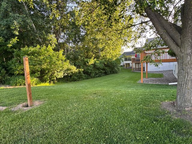 474 Bluebird Lane, Woodbury, MN 55125