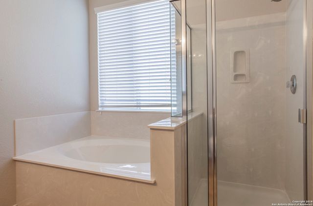7647 Paraiso Haven, Boerne, TX 78015