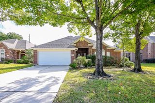 12210 Ferncrest Court, Houston, TX 77070