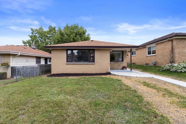 4652 N 71st STREET, Milwaukee, WI 53218