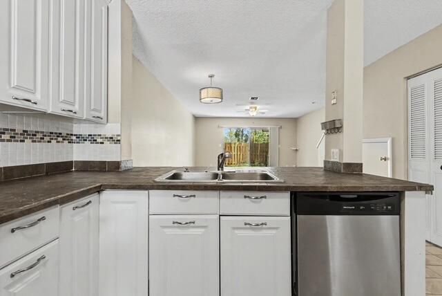 8327 Fairway Road 8327, Sunrise, FL 33351