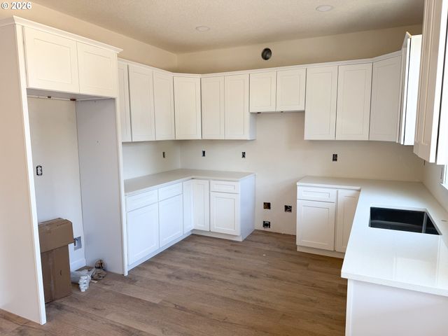 2607 Ne 53RD St, Vancouver, WA 98663
