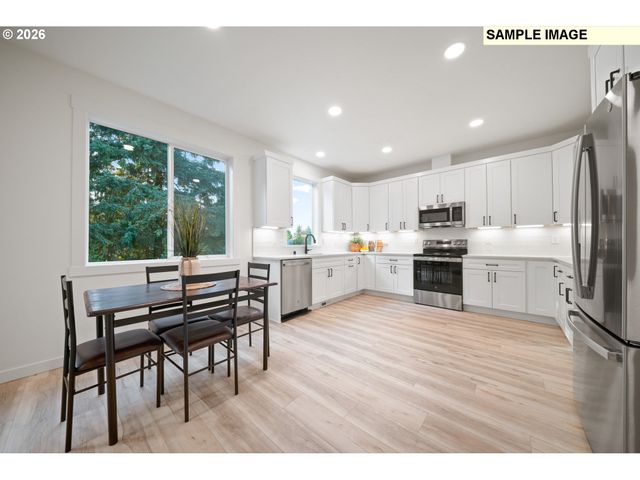2607 Ne 53RD St, Vancouver, WA 98663