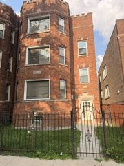 7953 S Essex Avenue S 2, Chicago, IL 60617