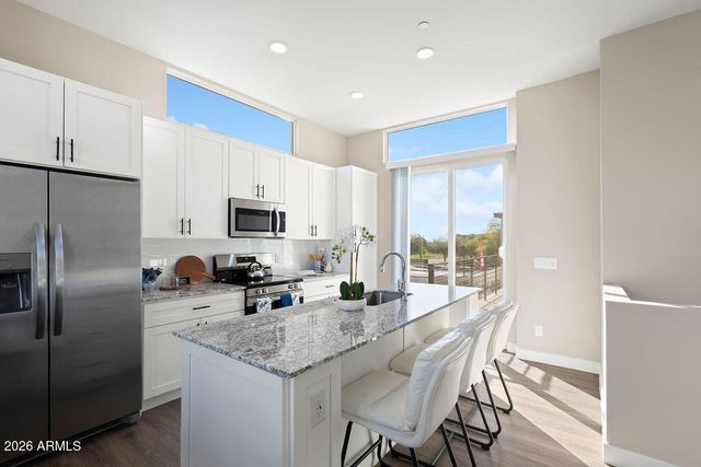 1927 S RECKER Road 154, Mesa, AZ 85206