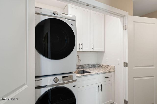 1927 S RECKER Road 154, Mesa, AZ 85206