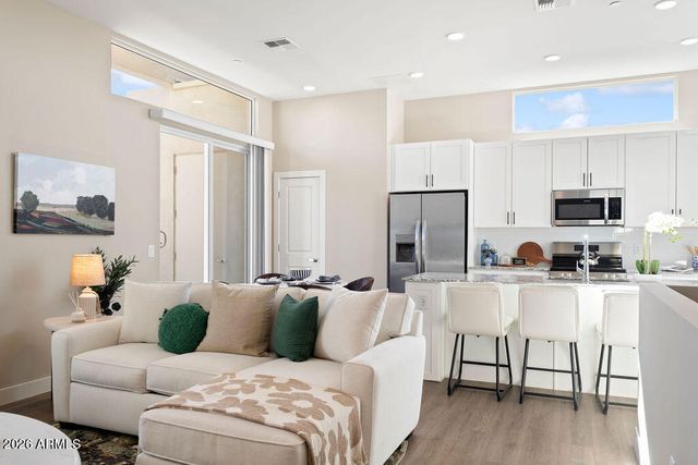 1927 S RECKER Road 154, Mesa, AZ 85206