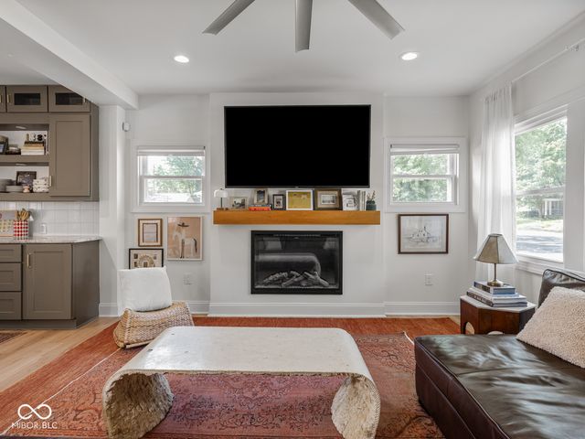 5303 Broadway Street, Indianapolis, IN 46220