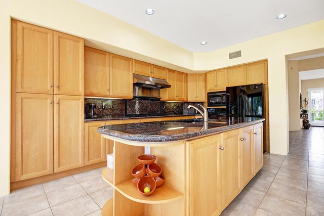 79715 Mandarina, La Quinta, CA 92253