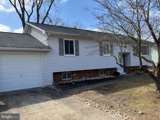 22 JACKSON AVENUE, Browns Mills, NJ 08015
