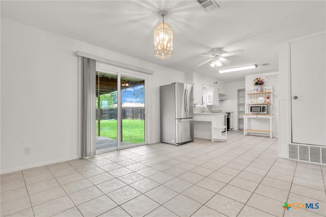 104 S Meadow Drive, Little River Academy, TX 76554