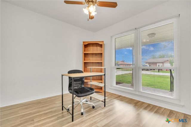 104 S Meadow Drive, Little River Academy, TX 76554