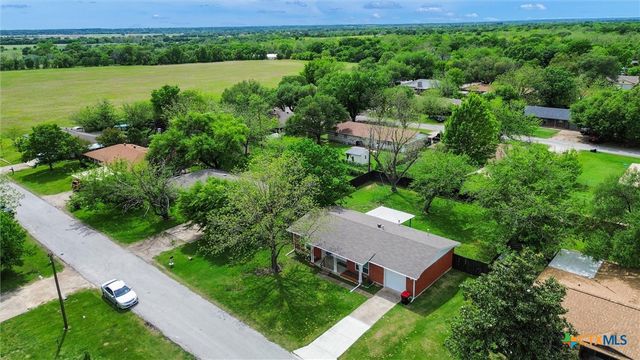 104 S Meadow Drive, Little River Academy, TX 76554
