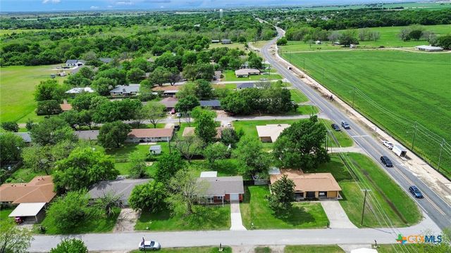 104 S Meadow Drive, Little River Academy, TX 76554