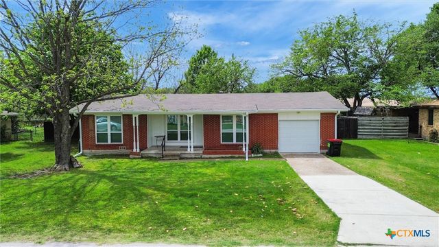 104 S Meadow Drive, Little River Academy, TX 76554