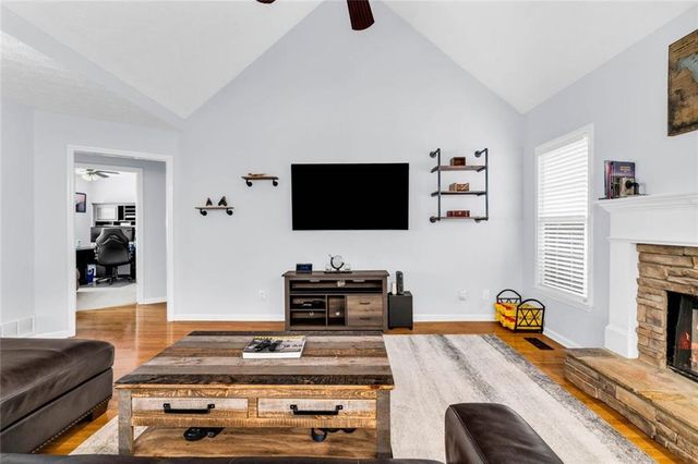 205 Brookhaven Place, Canton, GA 30114