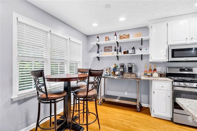 205 Brookhaven Place, Canton, GA 30114