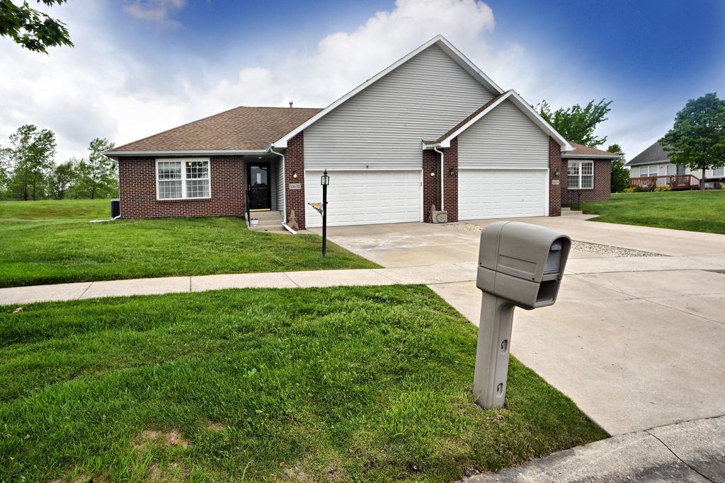 10630 W 115th Court, Cedar Lake, IN 46303