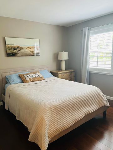 621 Ocean Dunes Circle, Jupiter, FL 33477