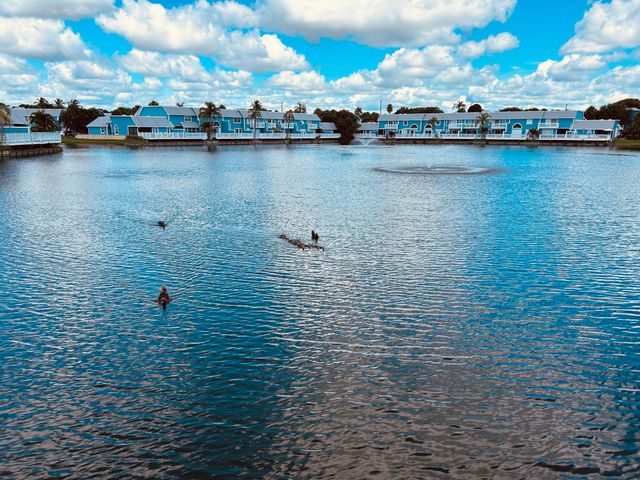 621 Ocean Dunes Circle, Jupiter, FL 33477