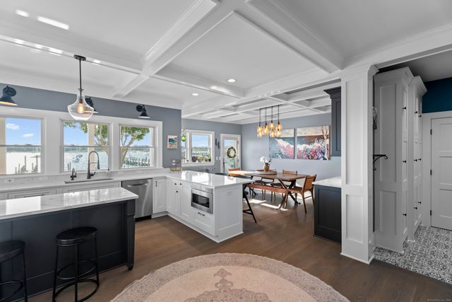 88 Water Street, Stonington, CT 06378