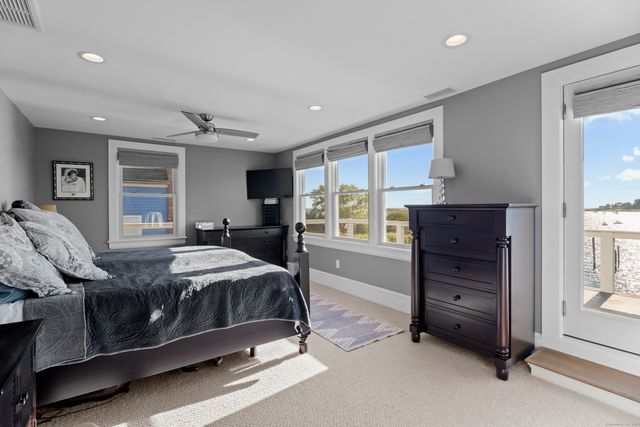 88 Water Street, Stonington, CT 06378