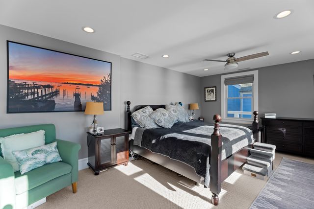 88 Water Street, Stonington, CT 06378