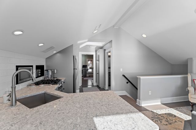 88 Water Street, Stonington, CT 06378