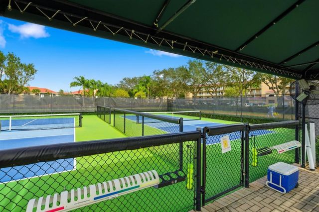 5746 Crystal Shores Drive 307, Boynton Beach, FL 33437