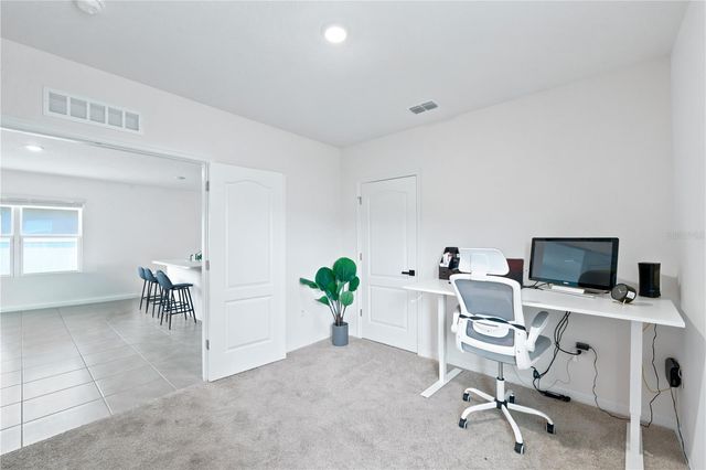2733 REDDISH EGRET BEND, Harmony, FL 34773
