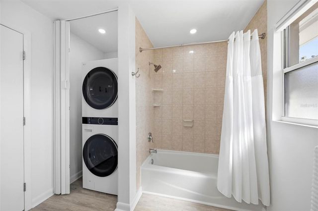 1218 TAYLOR AVE, Dunedin, FL 34698