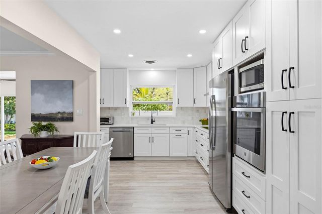 1218 TAYLOR AVE, Dunedin, FL 34698